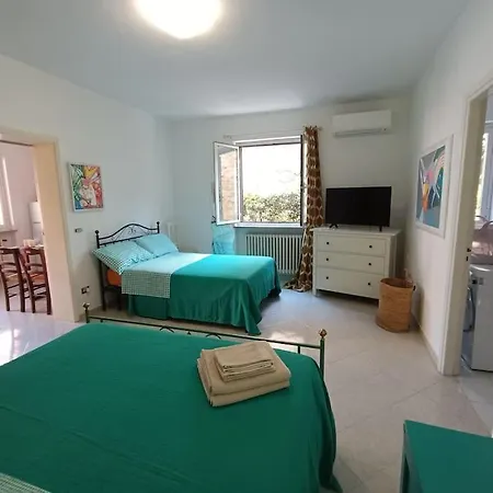 Casa Nel Parco Zona דירה *